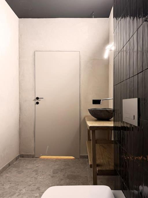 Natural Apartment In The City Center - Old Town 弗罗茨瓦夫 外观 照片